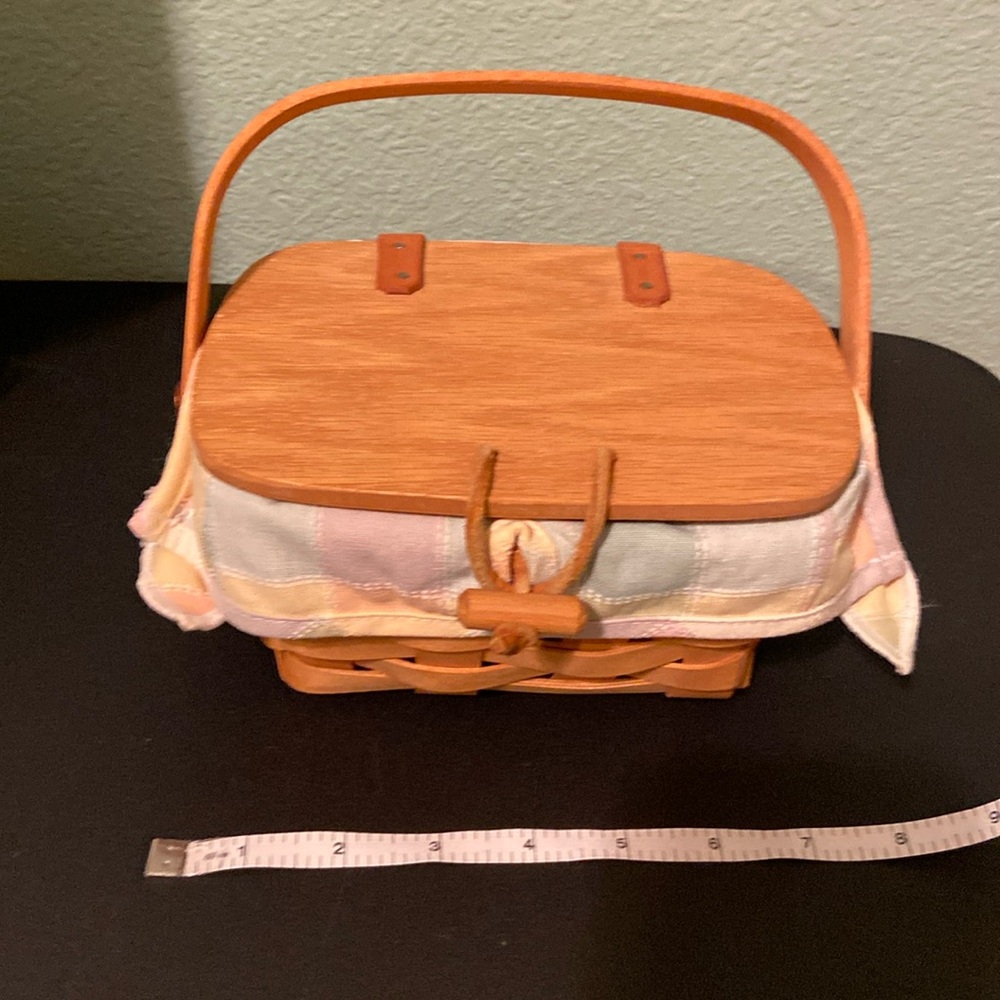 Longaberger basket-EUC!